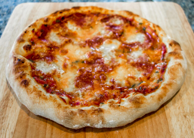 Traditional italian pizza Alla Diavola